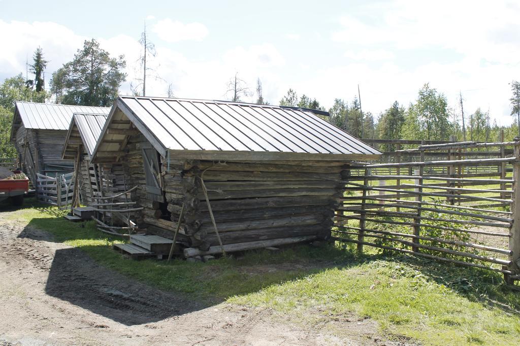 Loma-Vietonen Holiday Village Meltosjarvi Exterior photo